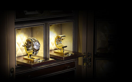 watch CABINET trunks 