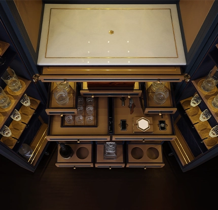 Medium Bar Cabinet Trunk IV