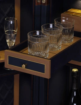 Medium Bar Cabinet Trunk IV