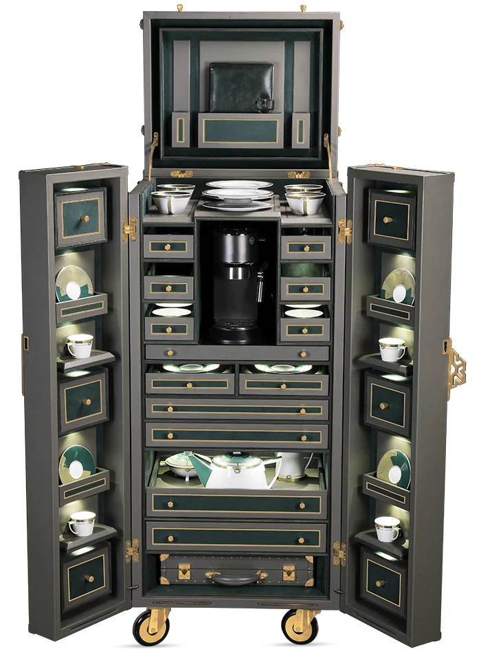 open-trunk-image