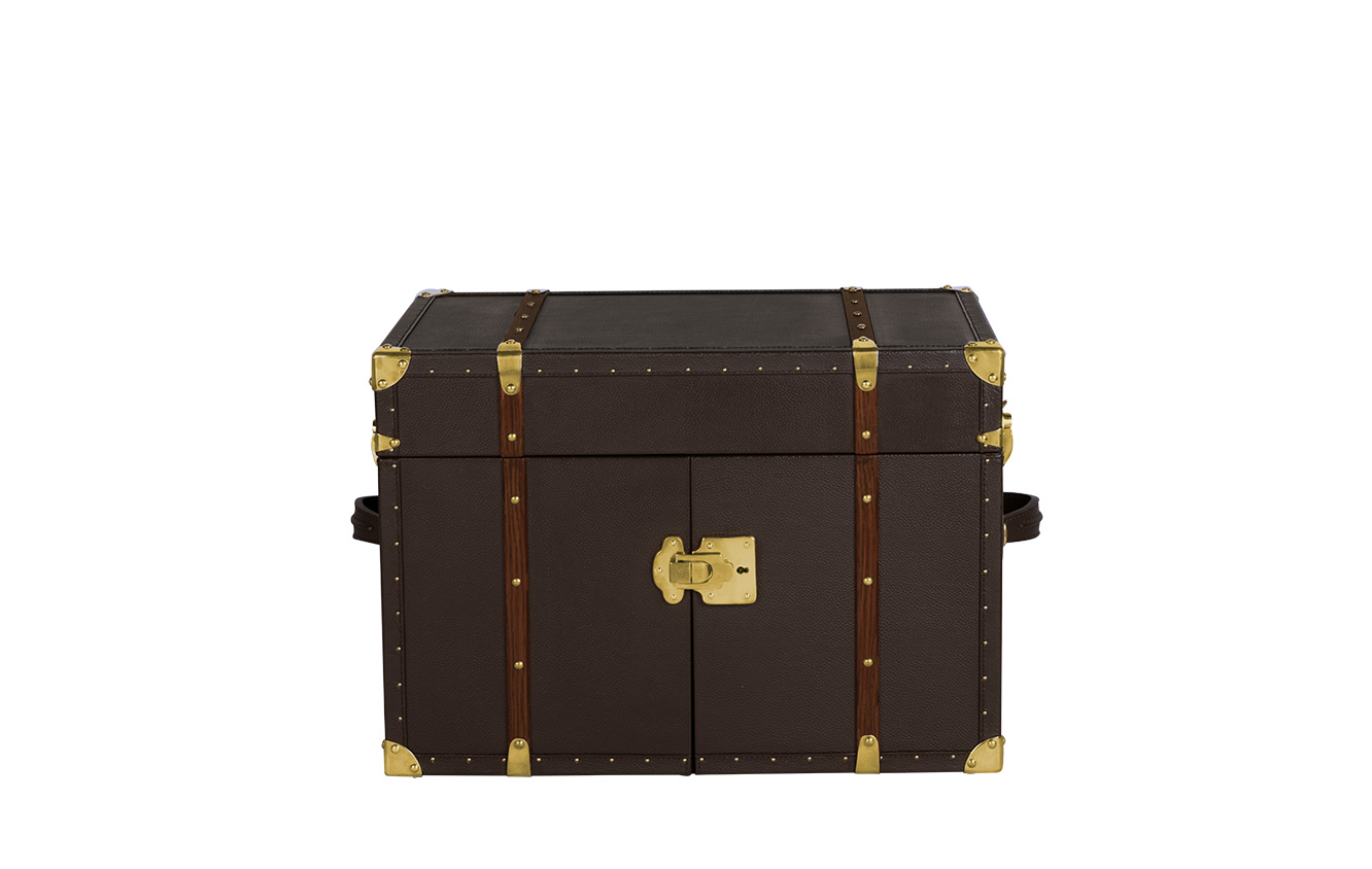 close-trunk-image